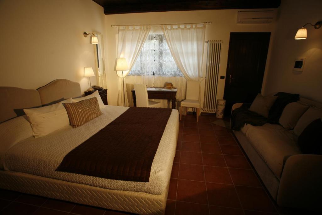 La Maragliana Apart otel Castel Rocchero Oda fotoğraf