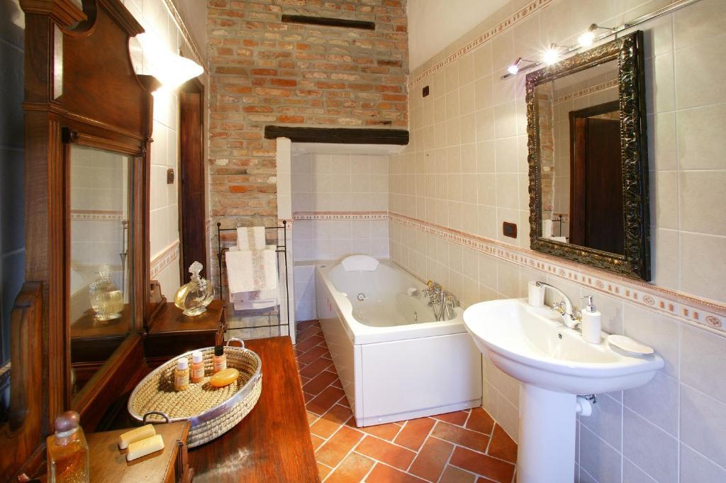 La Maragliana Apart otel Castel Rocchero Oda fotoğraf