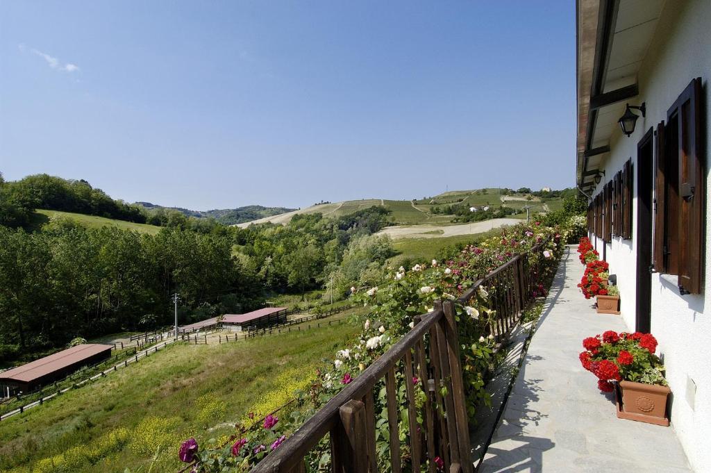 La Maragliana Apart otel Castel Rocchero Oda fotoğraf