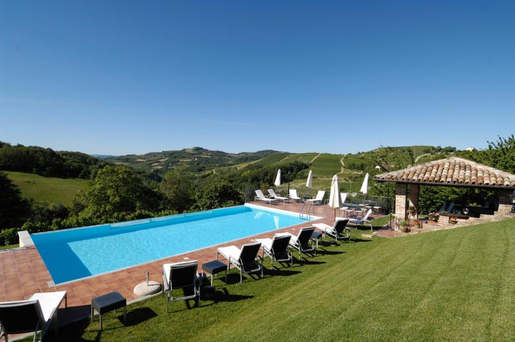 La Maragliana Apart otel Castel Rocchero Dış mekan fotoğraf