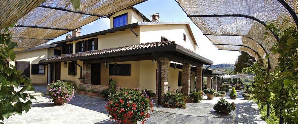 La Maragliana Apart otel Castel Rocchero Dış mekan fotoğraf