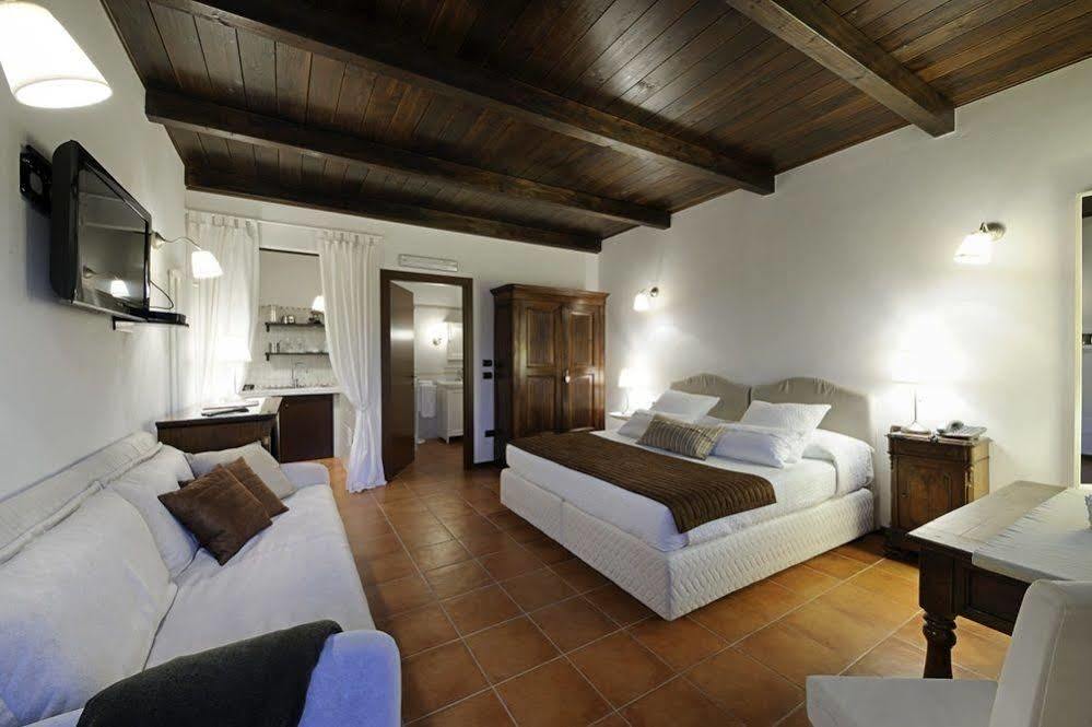 La Maragliana Apart otel Castel Rocchero Dış mekan fotoğraf