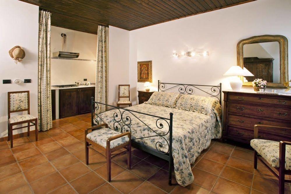 La Maragliana Apart otel Castel Rocchero Dış mekan fotoğraf